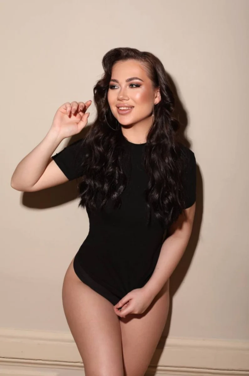 Амелия escort in Krasnodar