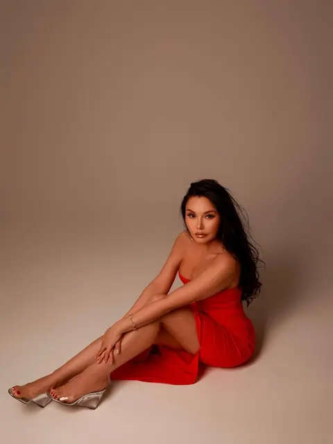 Азалия escort in Krasnodar