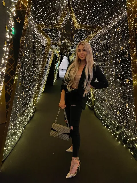 Хелен escort in Krasnodar