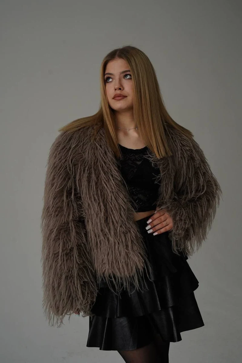 Кэролайн escort in Krasnodar