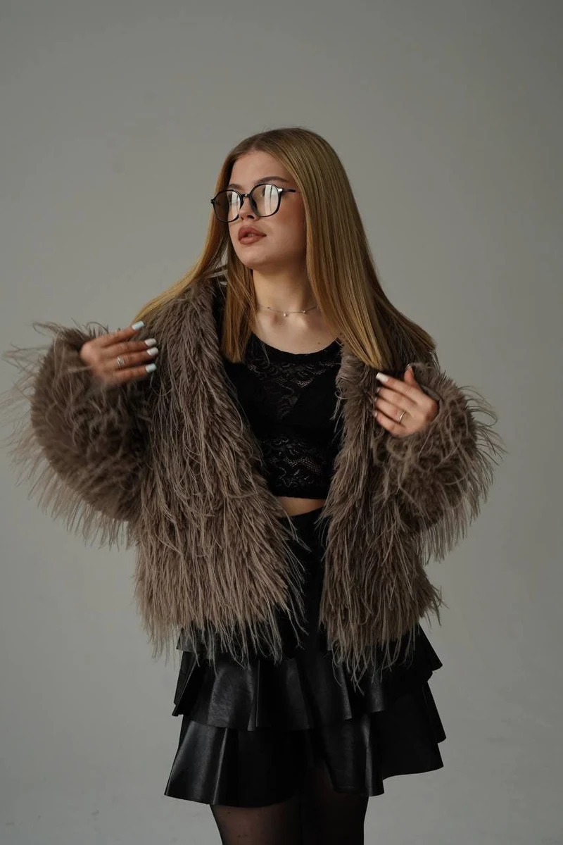 Кэролайн escort in Krasnodar