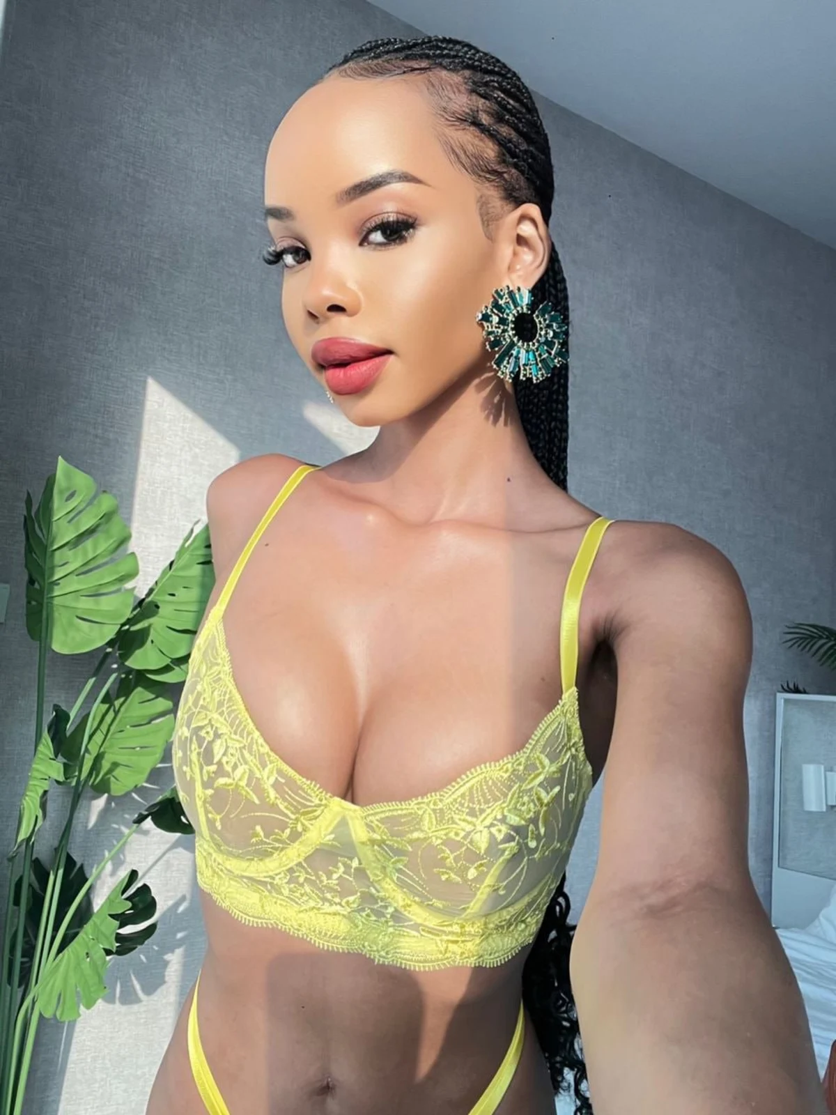 Клеопатра escort in Krasnodar