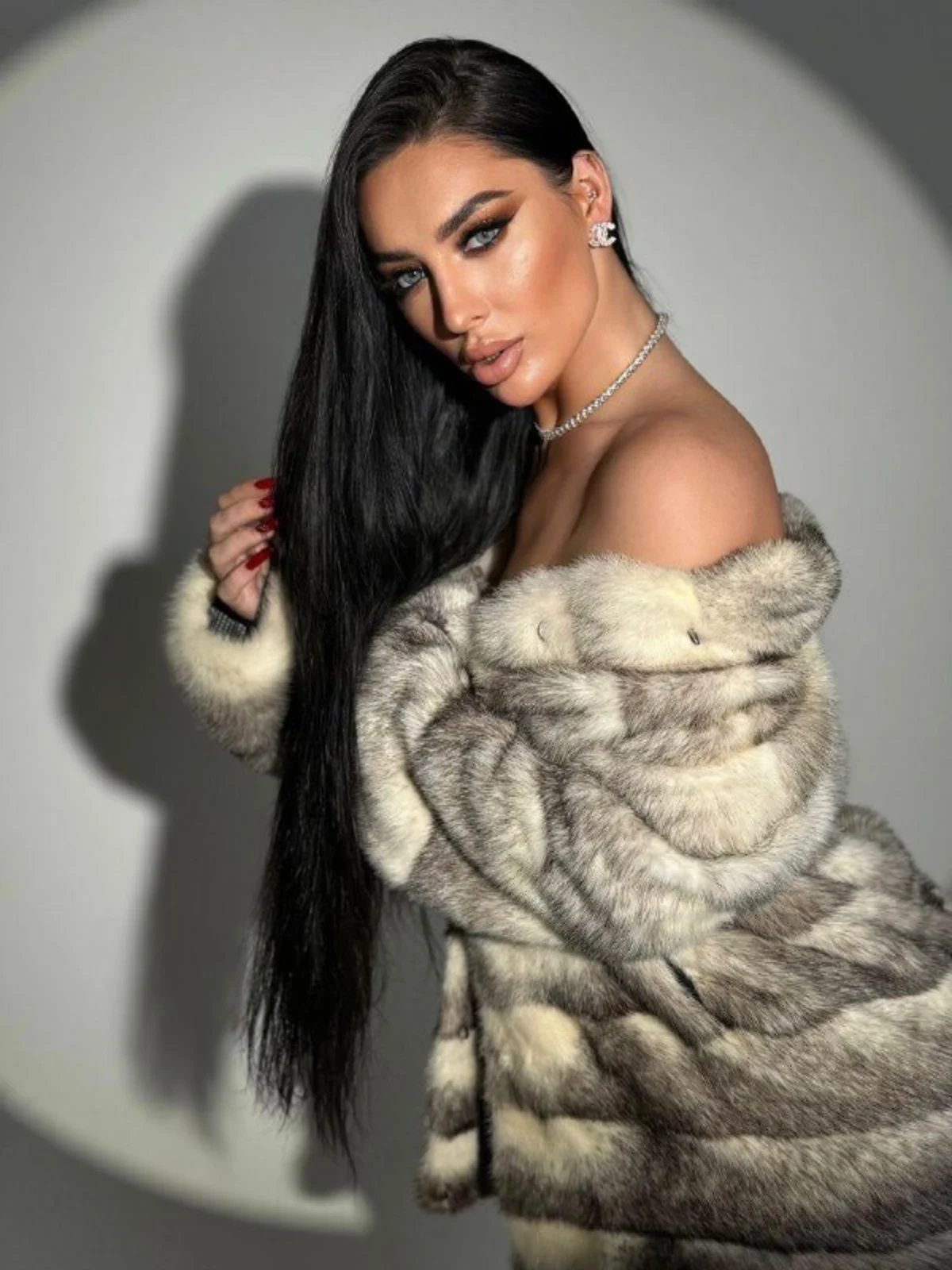 Клоя escort in Krasnodar