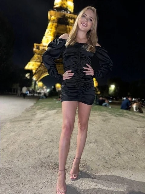 Кристен escort in Krasnodar