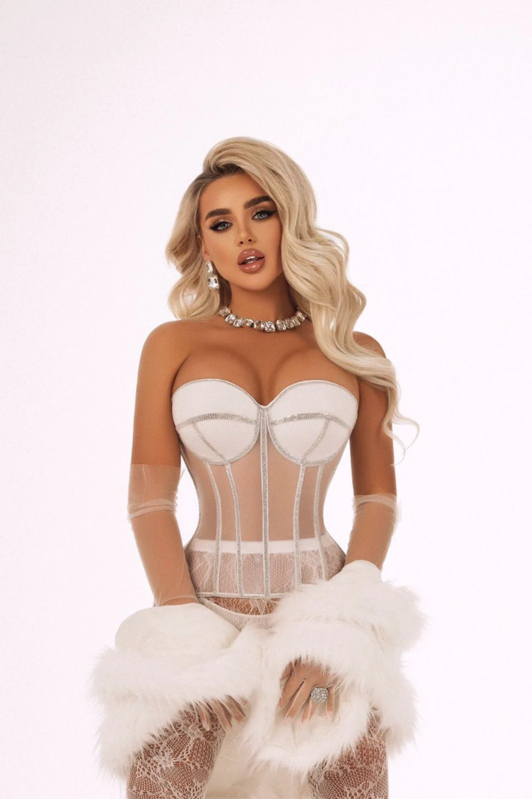 Лиана escort in Krasnodar