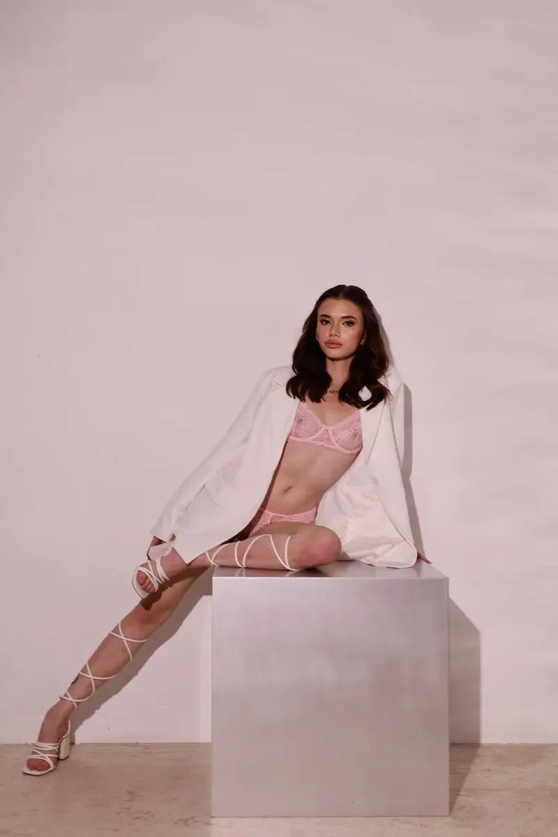 Лилиана escort in Krasnodar