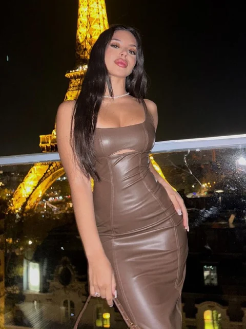 Мариана escort in Krasnodar