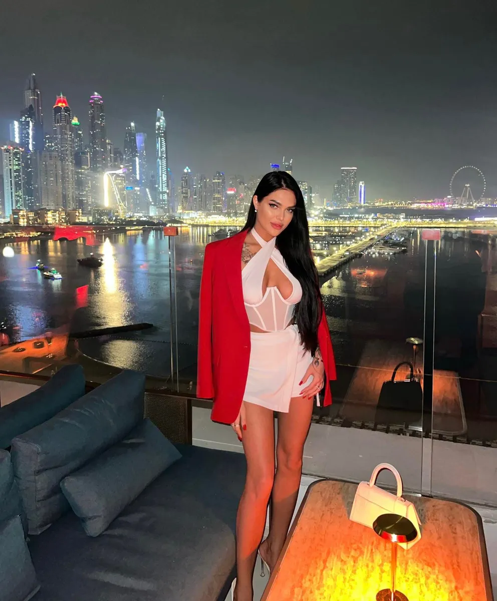 Мариетта escort in Krasnodar