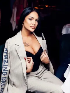 Мариетта escort in Krasnodar