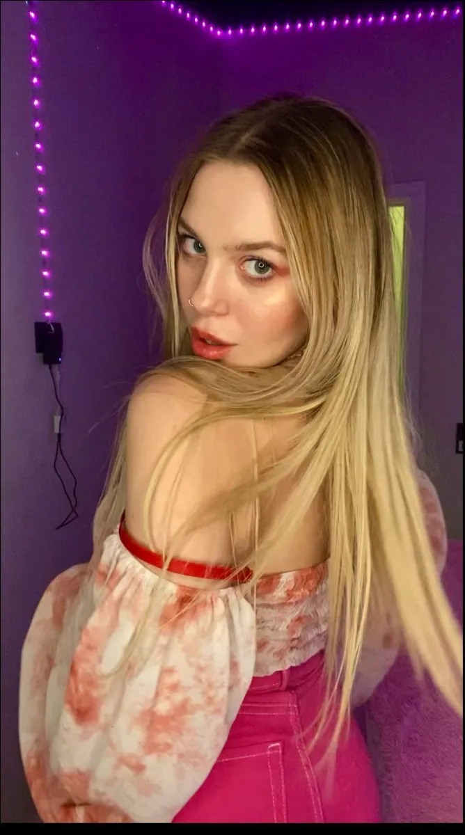 Мия escort in Krasnodar