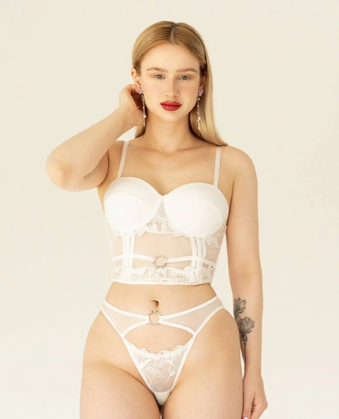 Ната escort in Krasnodar