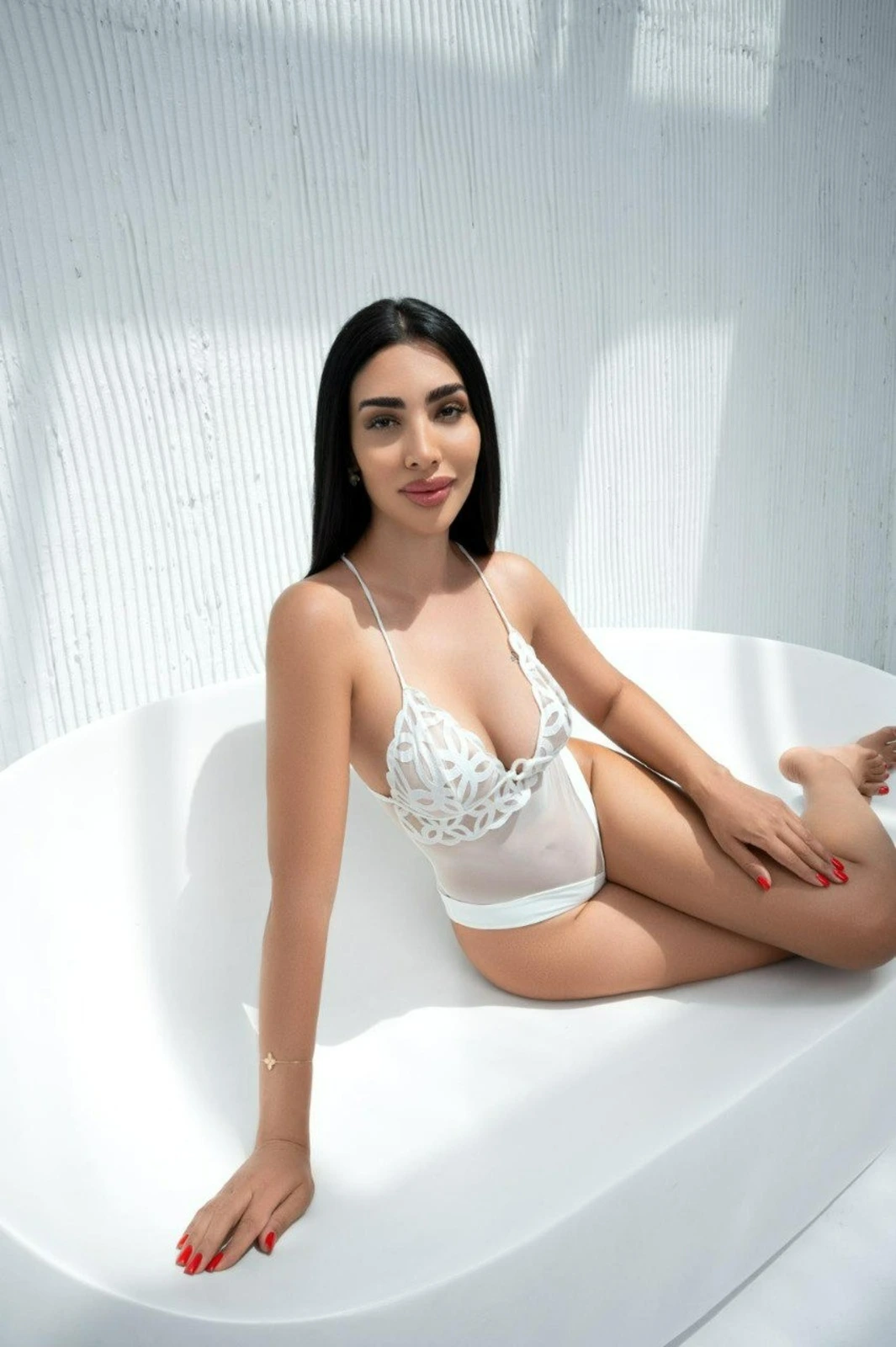 Зулия escort in Krasnodar