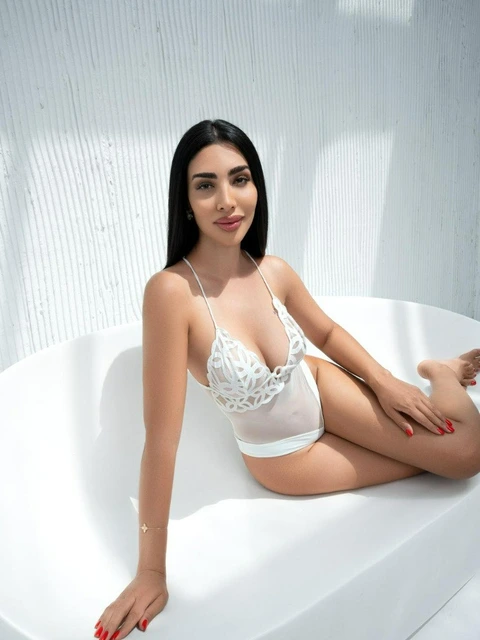 Зулия escort in Krasnodar